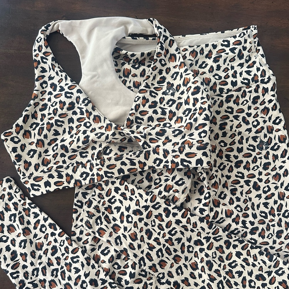 Ryderwear scrunch leggings set medium cheetah